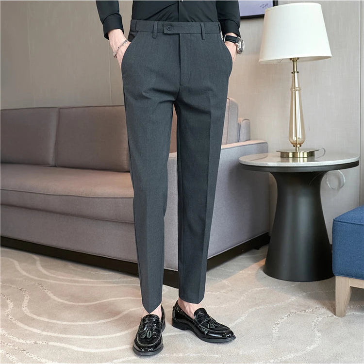 Calças de Fato Slim com Cintura Elástica - Vyeto